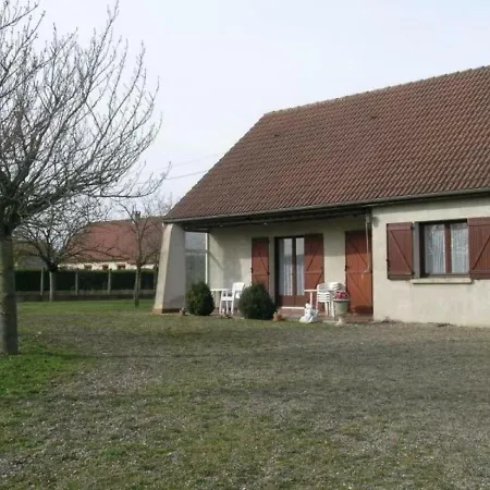 House La Varenne בית נופש